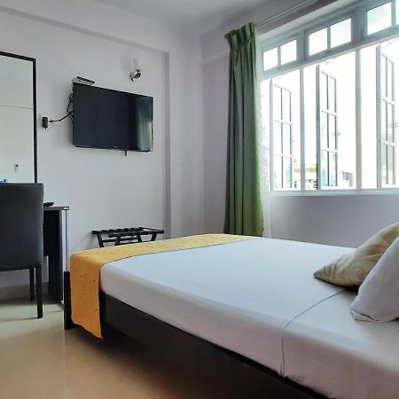 Hotel Octave Maldives Мале Екстериор снимка