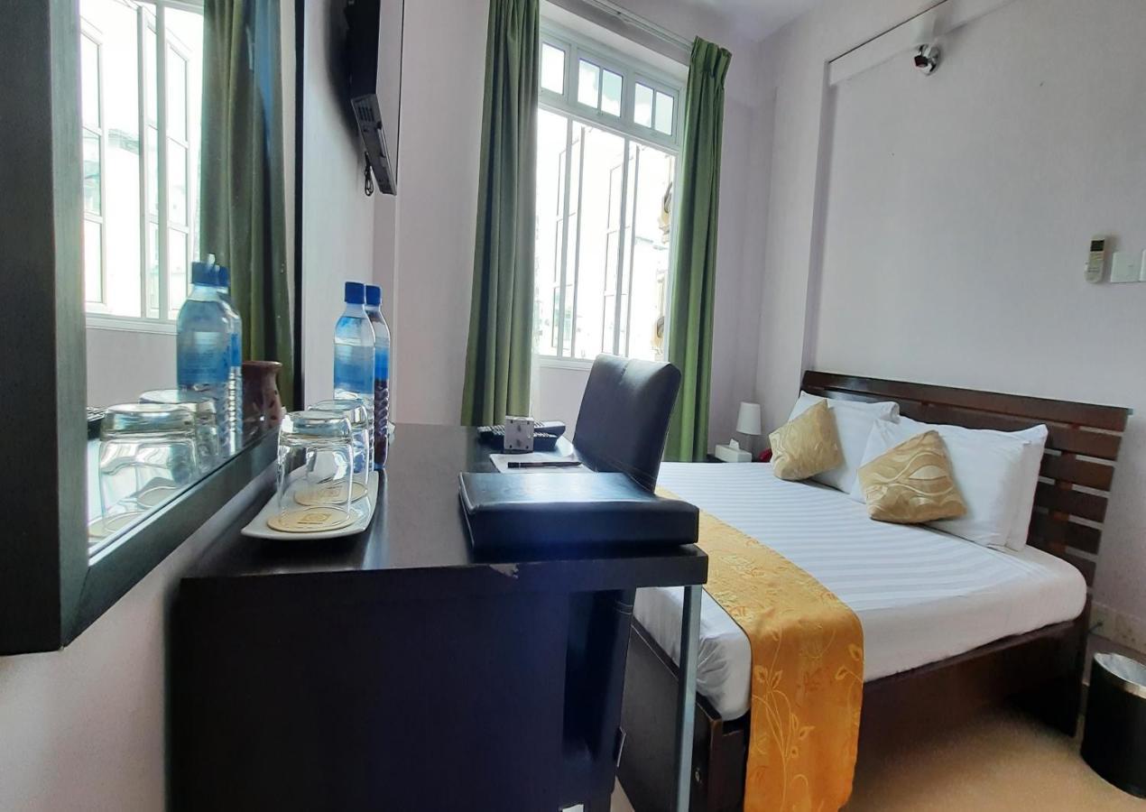 Hotel Octave Maldives Мале Екстериор снимка